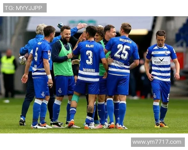 阿德莱德联与西悉尼流浪者激战在即谁能在这场对决中笑到最后